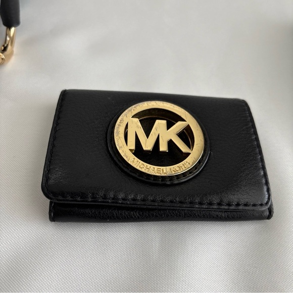 Michael Kors Black Hobo Bag Gold MK Logo & Wallet Set - Picture 13 of 14